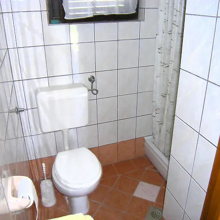 Apartman Braut Krk Town Exteriér fotografie